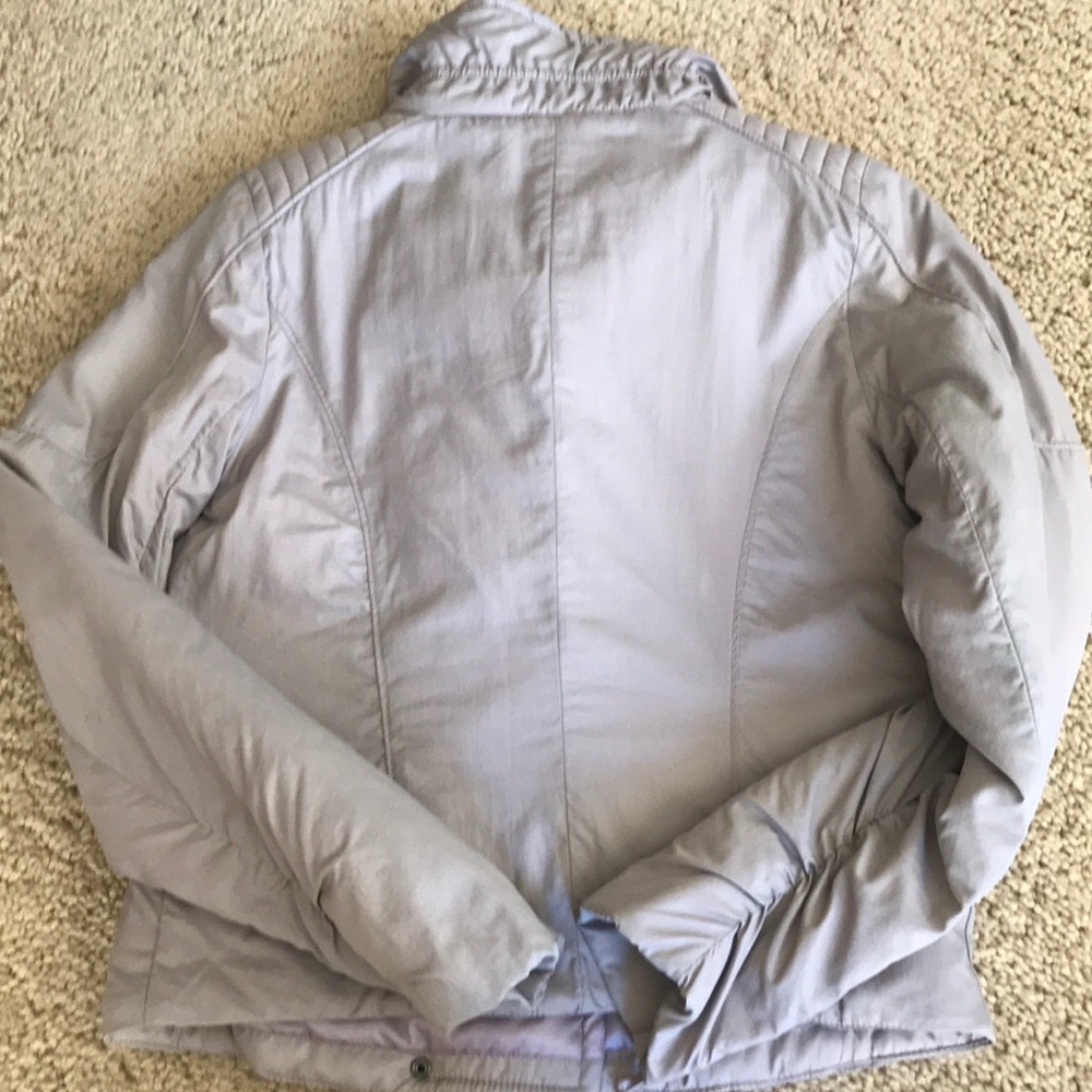Lightweight jacket - Picture 2 of 3